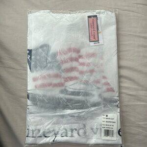 Vineyard Vines USA sportfisher SS Medium T-Shirt - NEW WITH TAGS